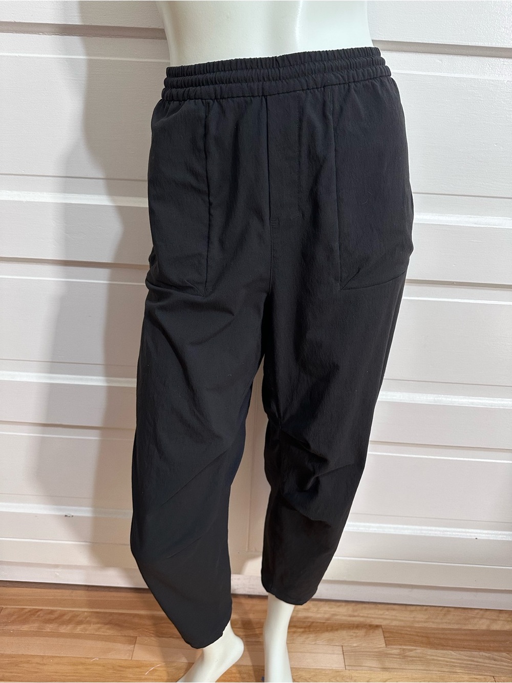 Classic Black Elastic-Waist Women’s Pants
